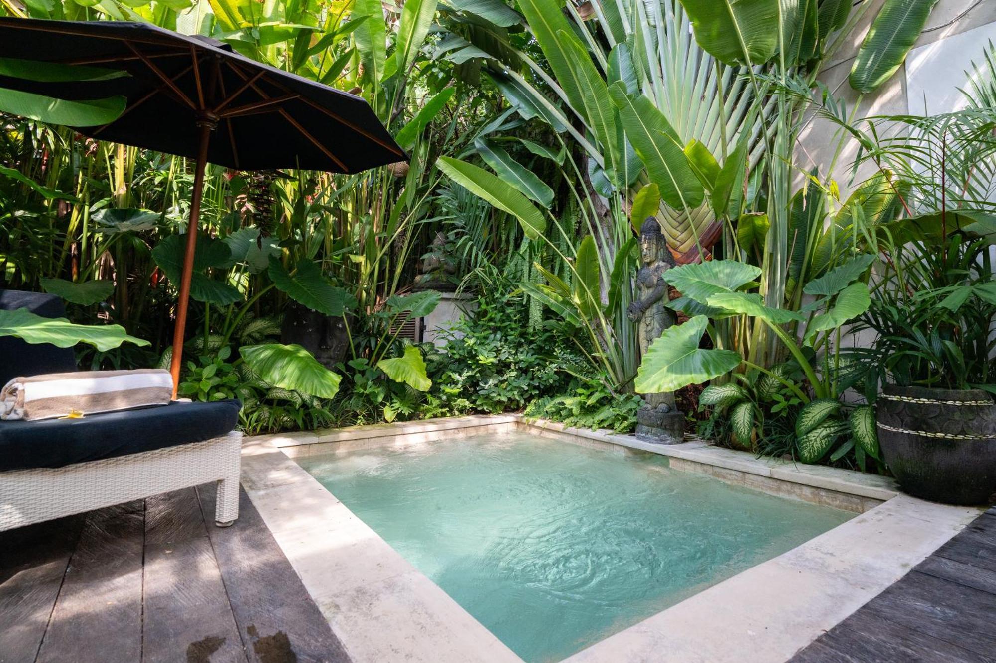 Hotel The Gardens Seminyak Exterior foto